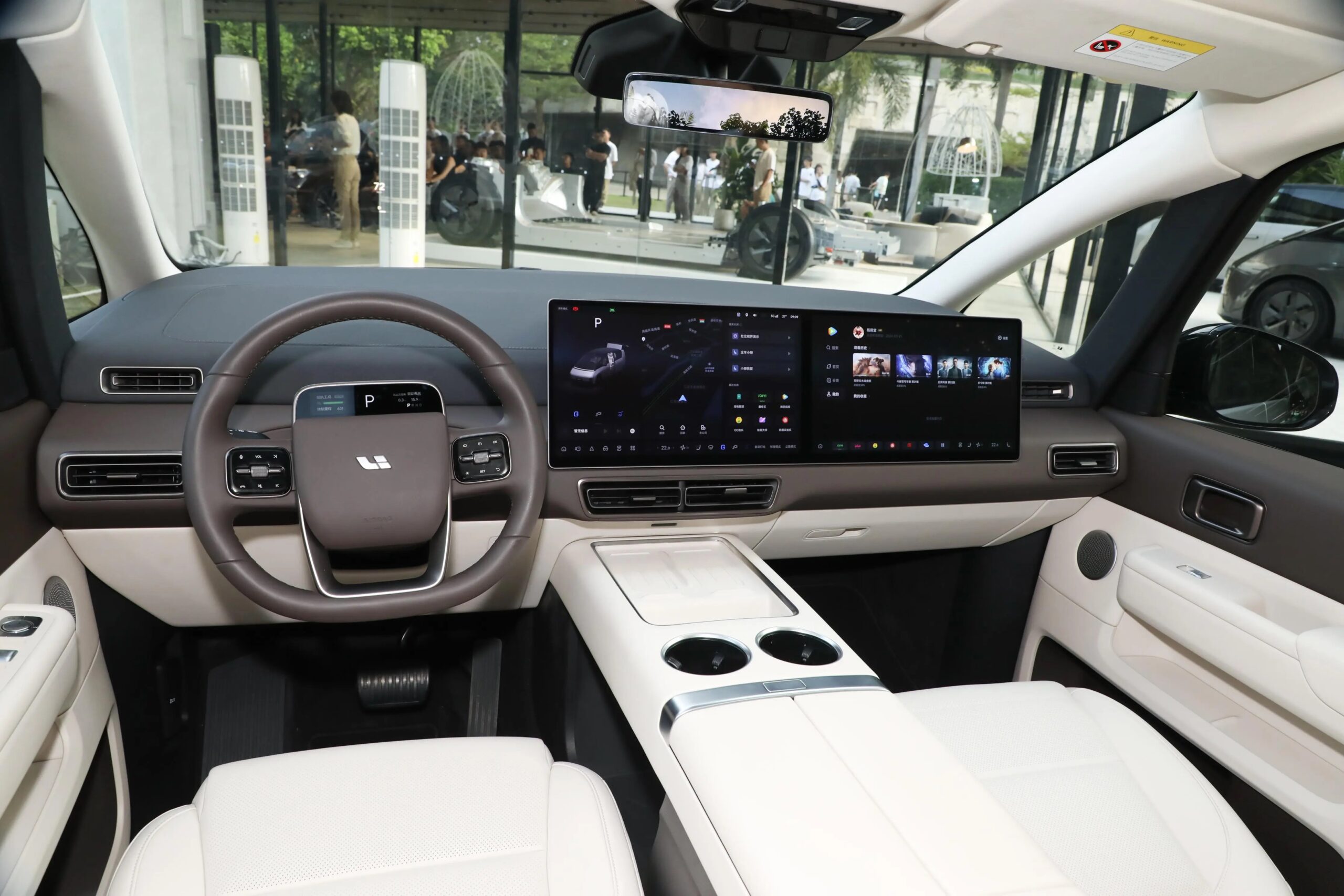 Li Auto Mega Ultra – GreenFastAuto